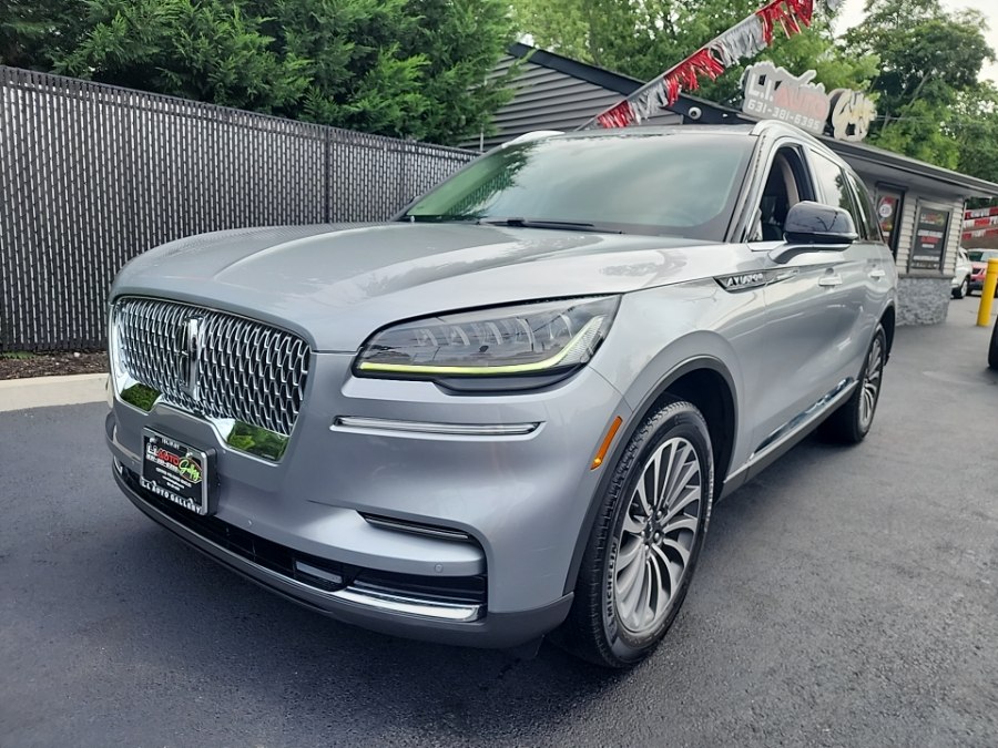2022 Lincoln Aviator Standard AWD photo