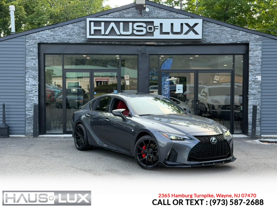 2022 Lexus IS
