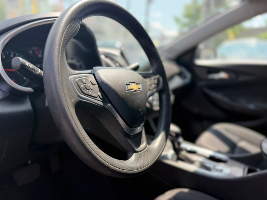 2022 Chevrolet Malibu 1LT - Photo 25