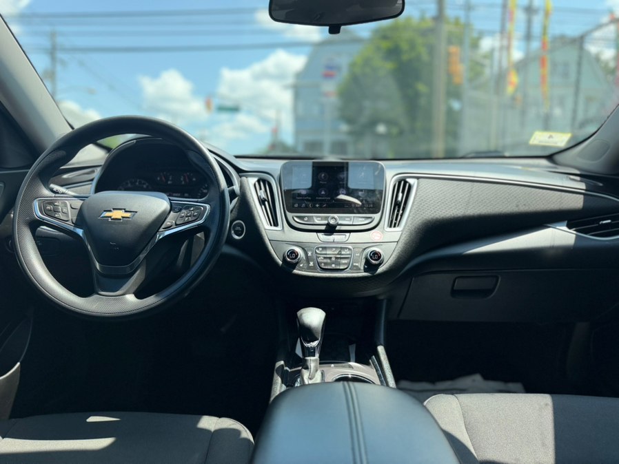 2022 Chevrolet Malibu 1LT - Photo 20