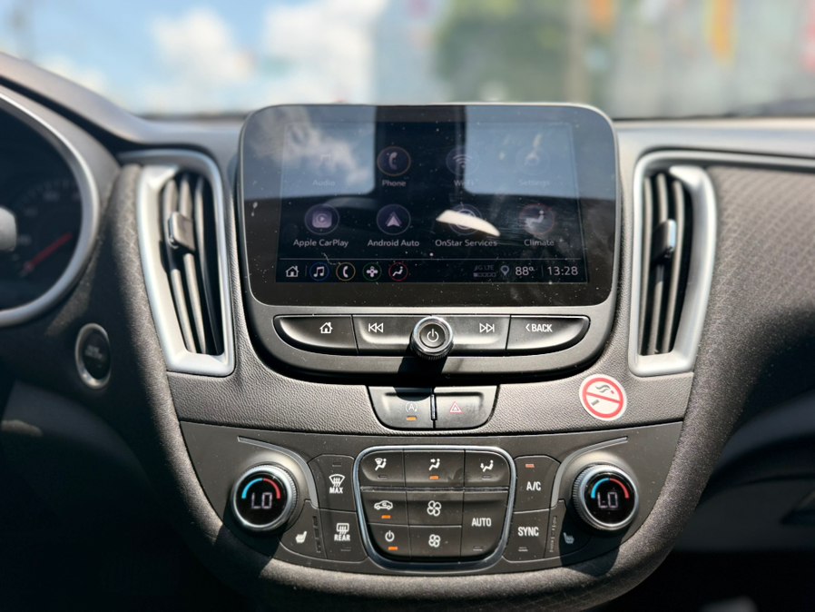 2022 Chevrolet Malibu 1LT - Photo 18