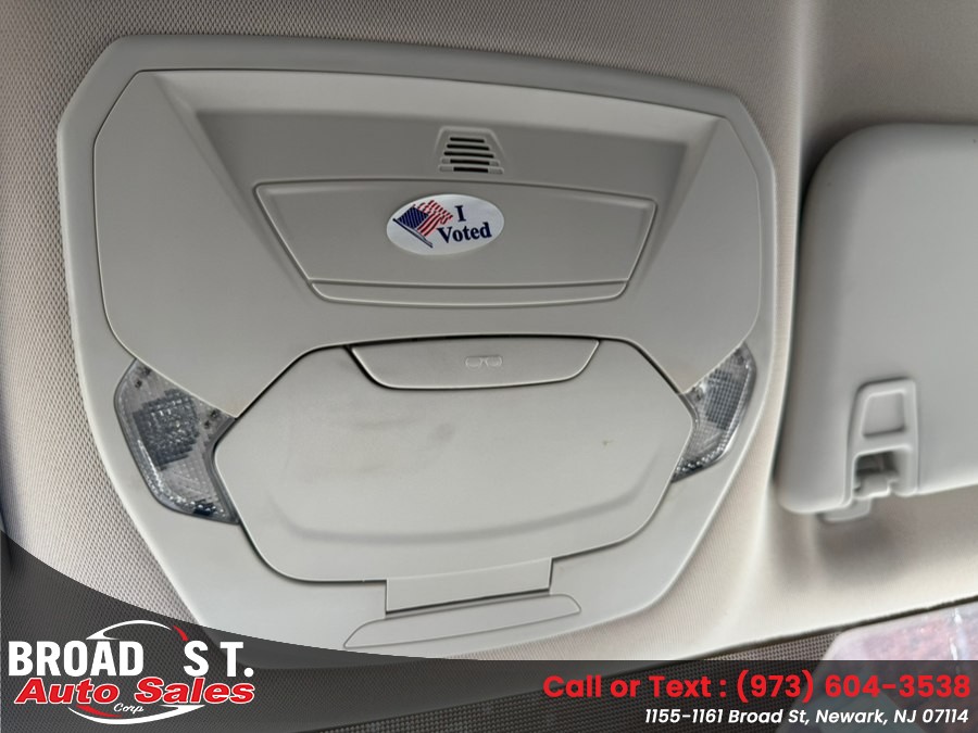 2017 Ford Escape SE - Photo 22