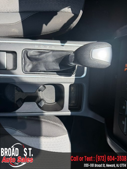 2017 Ford Escape SE - Photo 25