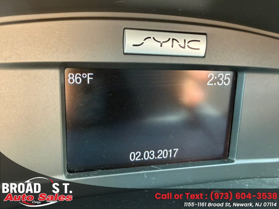 2017 Ford Escape SE - Photo 23