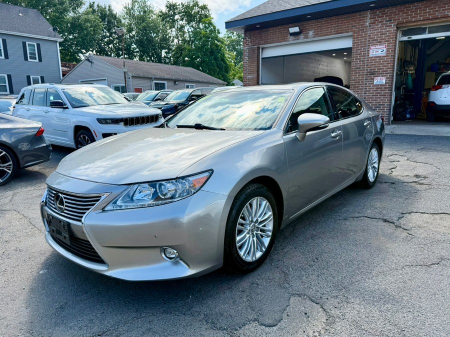 Used 2015 Lexus ES 350 in Hartford, Connecticut | VEB Auto Sales. Hartford, Connecticut