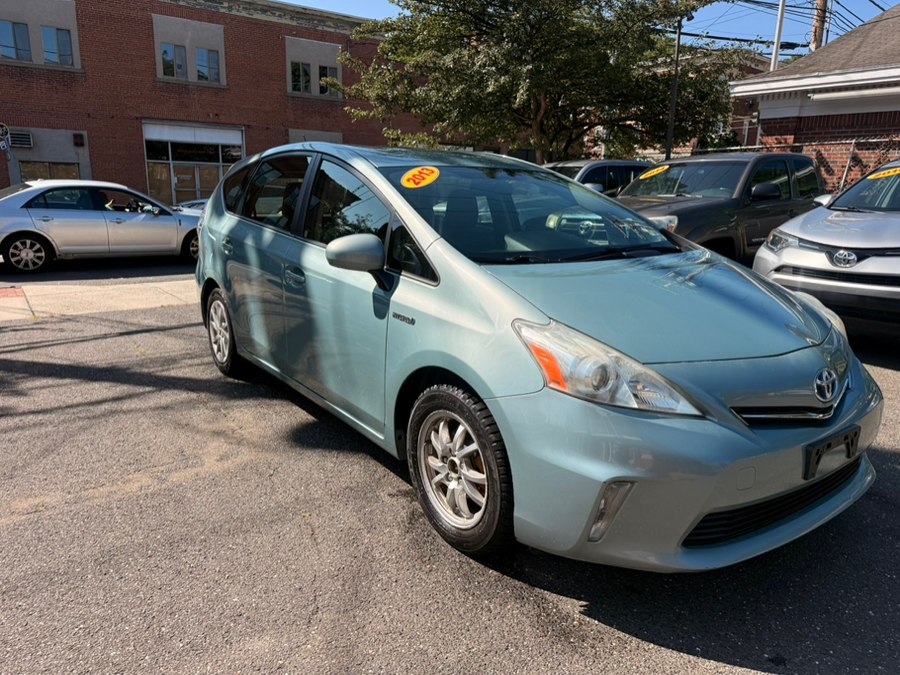 Used 2013 Toyota Prius v in Shelton, Connecticut | Center Motorsports LLC. Shelton, Connecticut