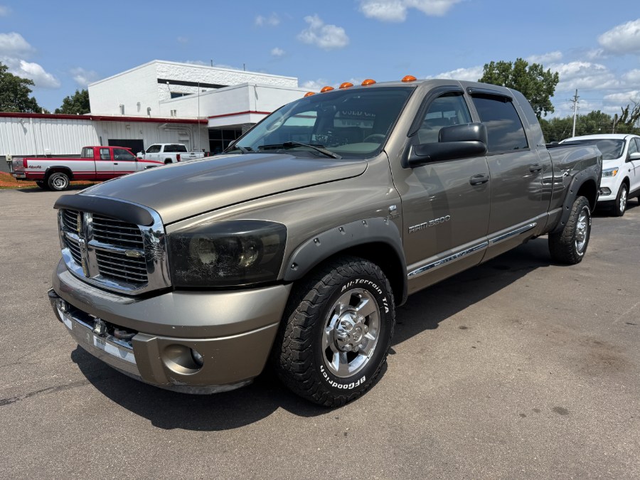 Used 2006 Dodge Ram 3500 in Ortonville, Michigan | Marsh Auto Sales LLC. Ortonville, Michigan