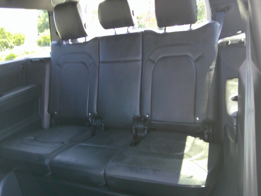 2023 Land Rover Defender - $54,800