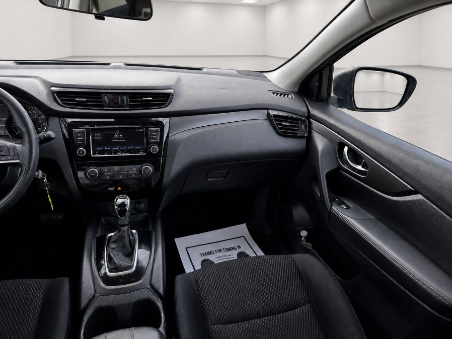 2021 Nissan Rogue Sport S - Photo 10