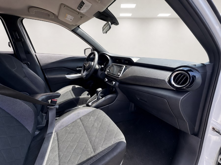 2020 Nissan Kicks SV - Photo 13