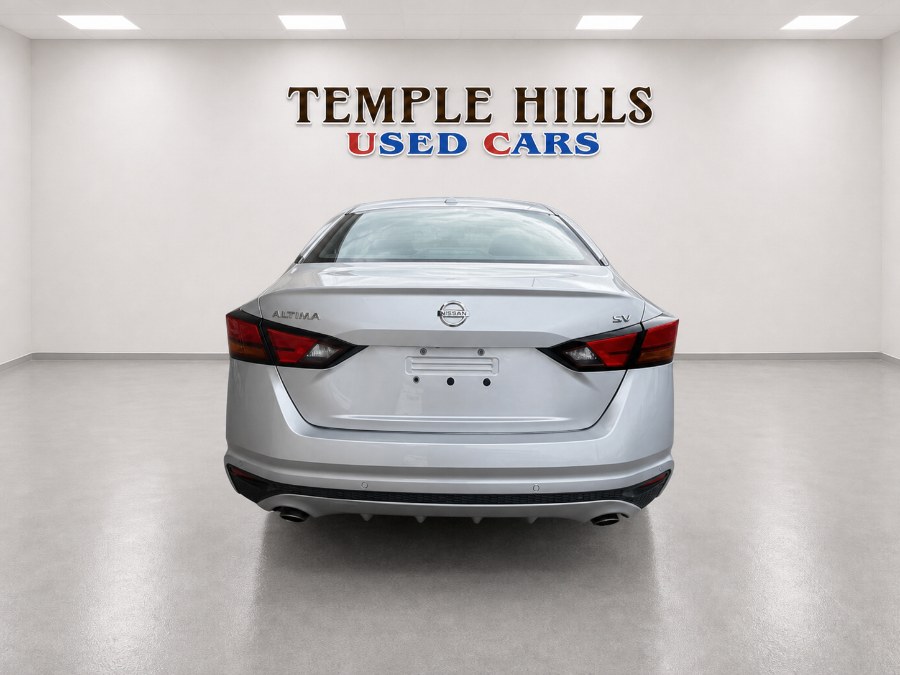 2019 Nissan Altima SV - Photo 3