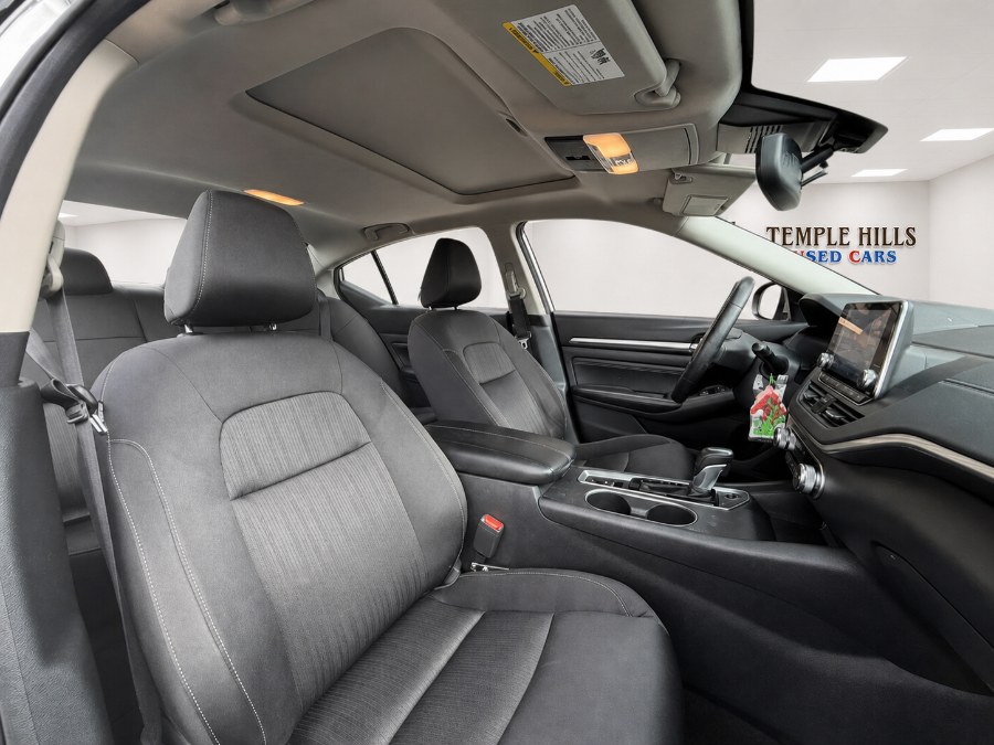 2019 Nissan Altima SV - Photo 12