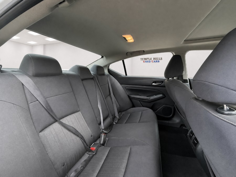 2019 Nissan Altima SV - Photo 14