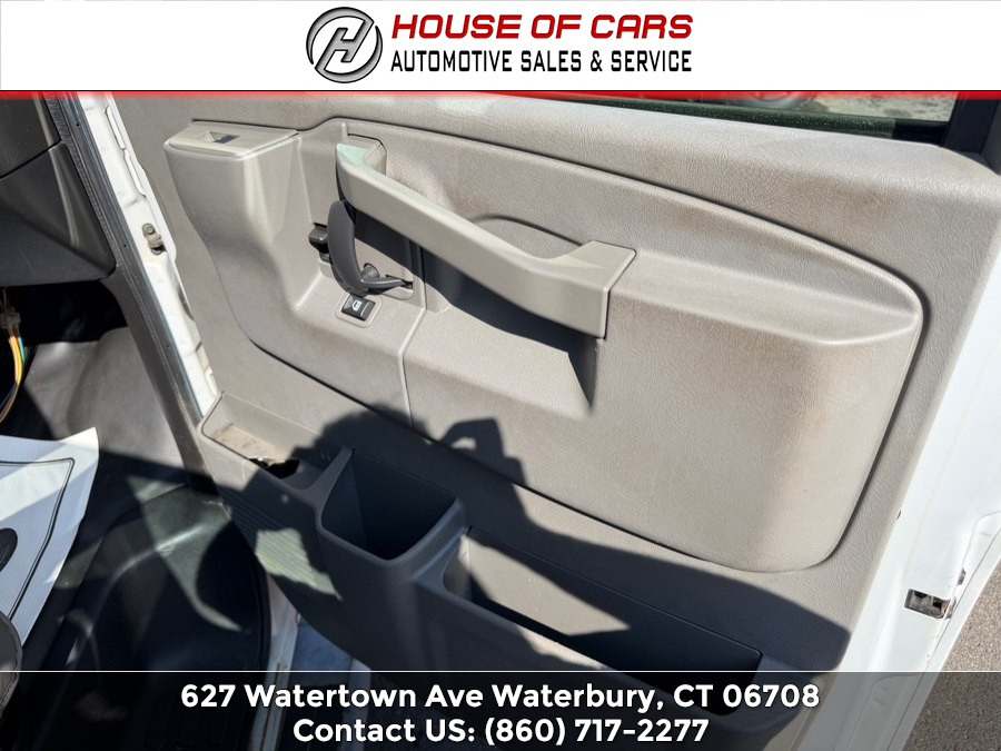 2019 GMC Savana Cargo Work Van - Photo 41