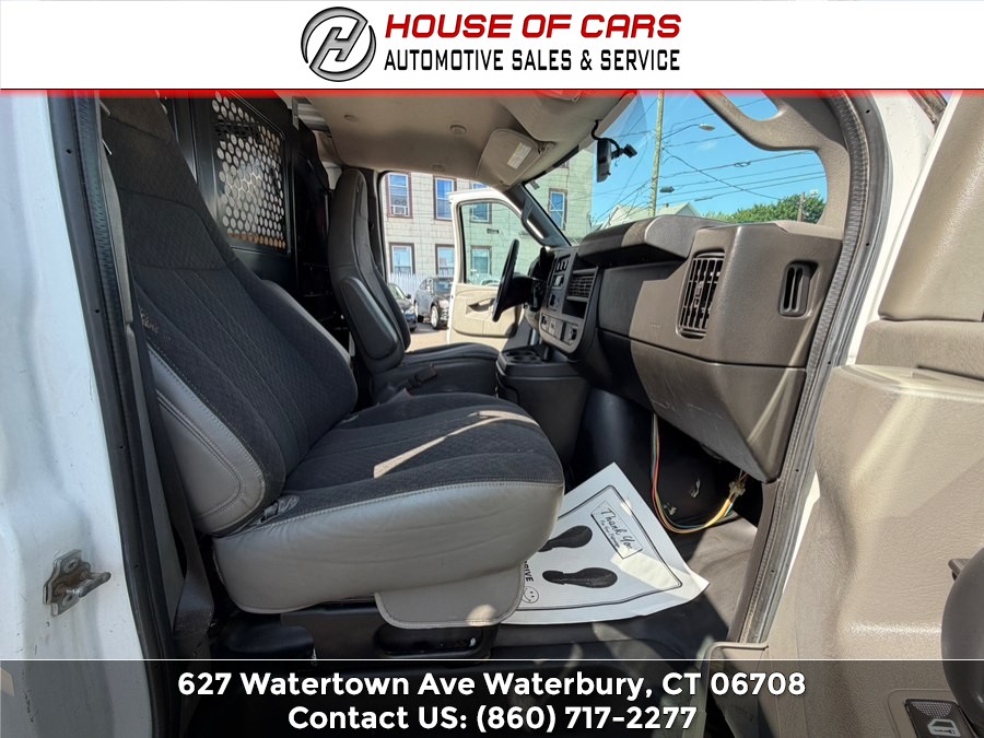 2019 GMC Savana Cargo Work Van - Photo 30