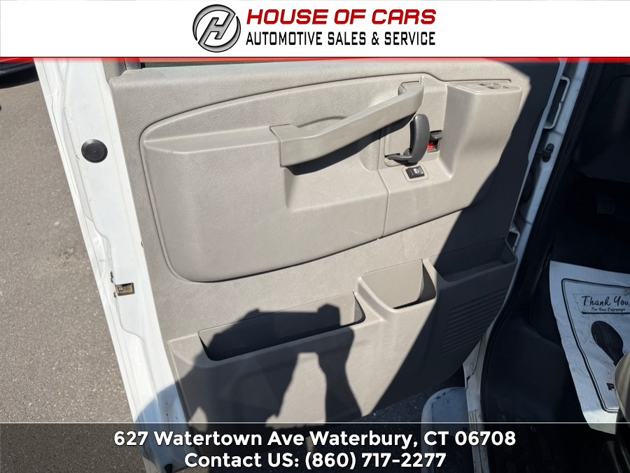 2019 GMC Savana Cargo Work Van - Photo 40