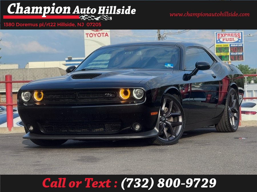 Used 2020 Dodge Challenger in Hillside, New Jersey | Champion Auto Hillside. Hillside, New Jersey