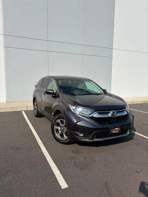 Used 2017 Honda CR-V in Saddle Brook, New Jersey | Up 2 The Next Auto Sales LLC. Saddle Brook, New Jersey