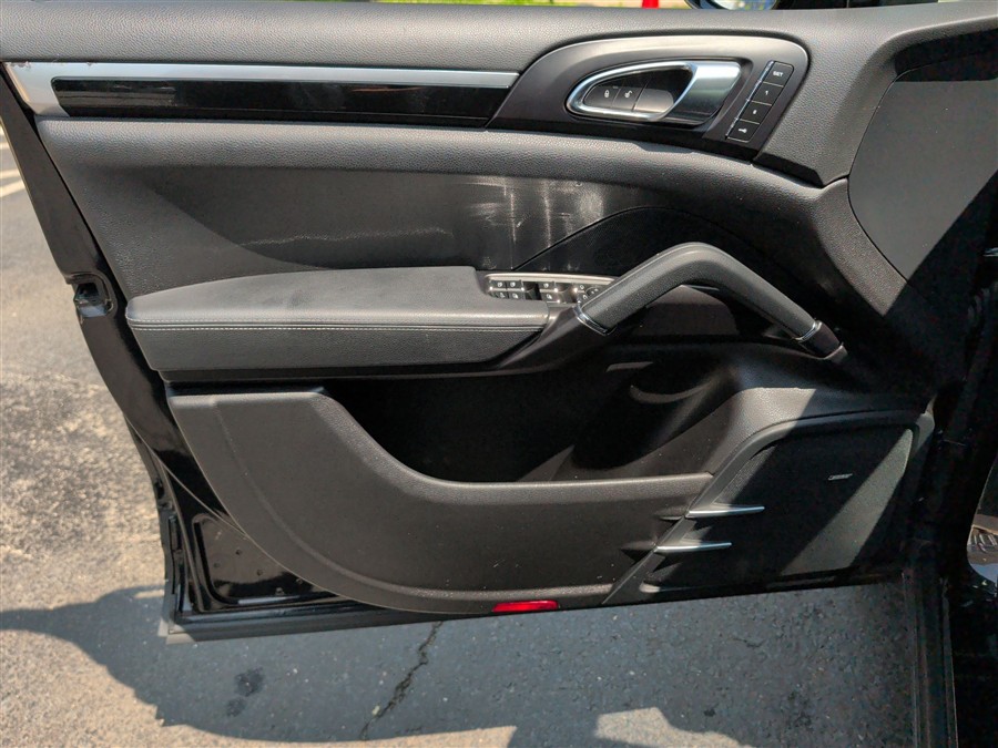 2016 Porsche Cayenne Base - Photo 19