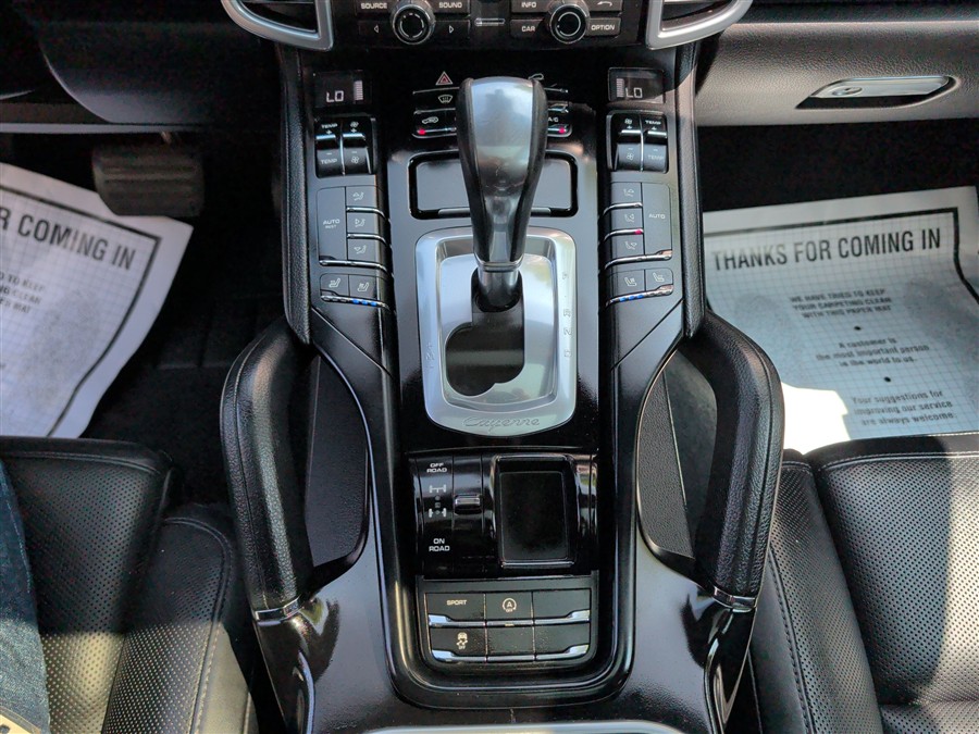 2016 Porsche Cayenne Base - Photo 43