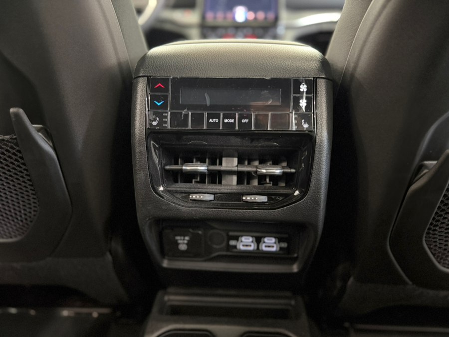 2025 Jeep Grand Cherokee L Limited - Photo 26
