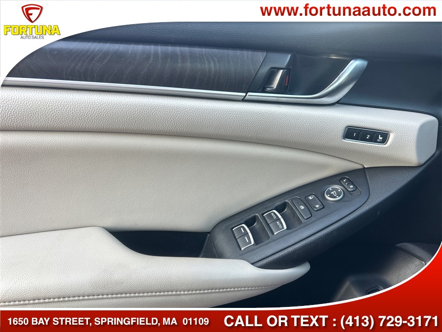 2022 Honda Accord Hybrid EX-L - Photo 18