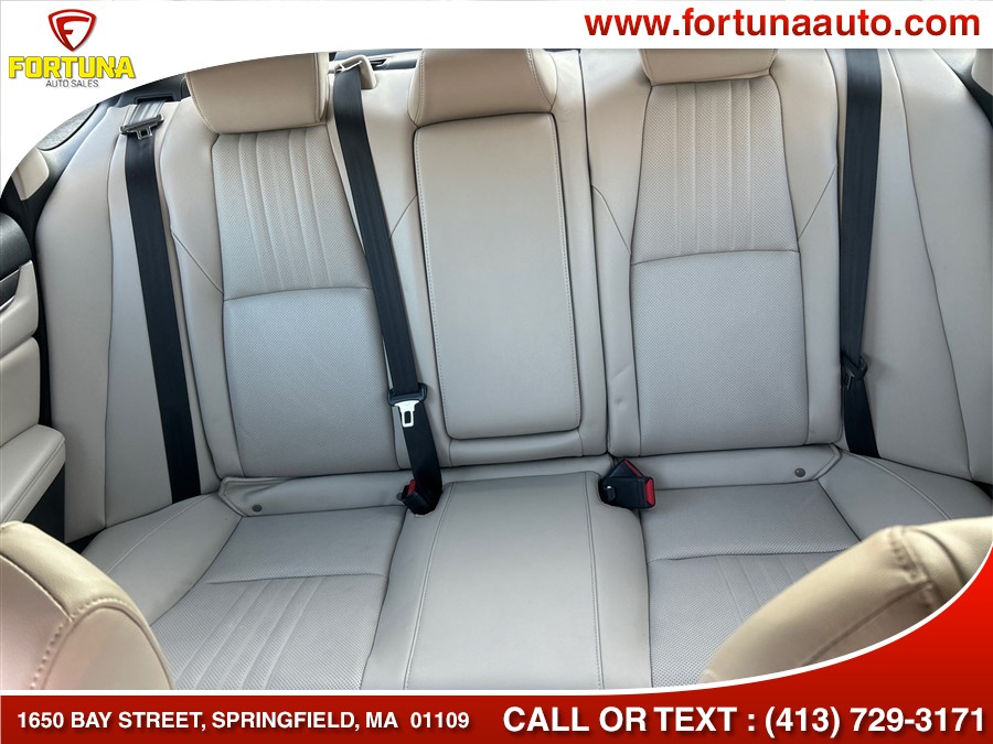 2022 Honda Accord Hybrid EX-L - Photo 12