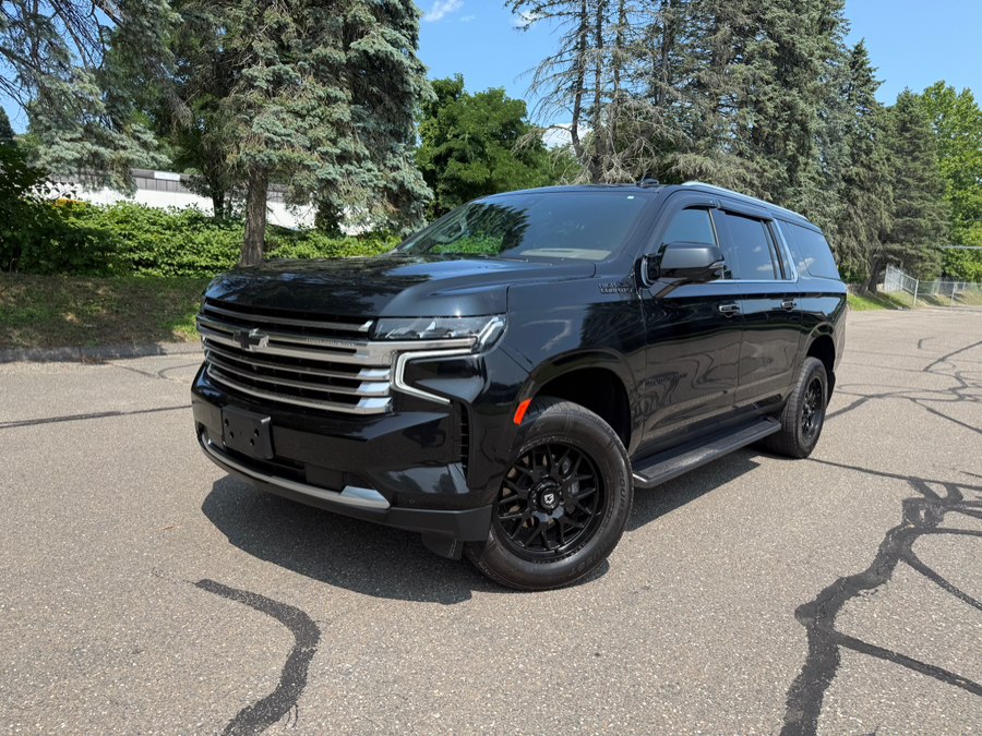 2021 Chevrolet Suburban High Country 4WD photo