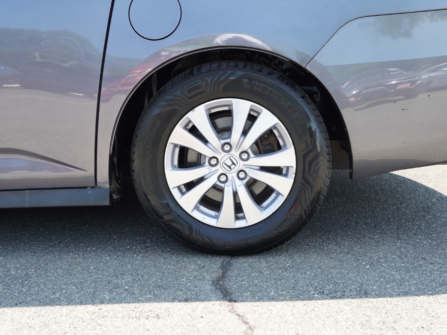 2015 Honda Odyssey EX-L - Photo 8