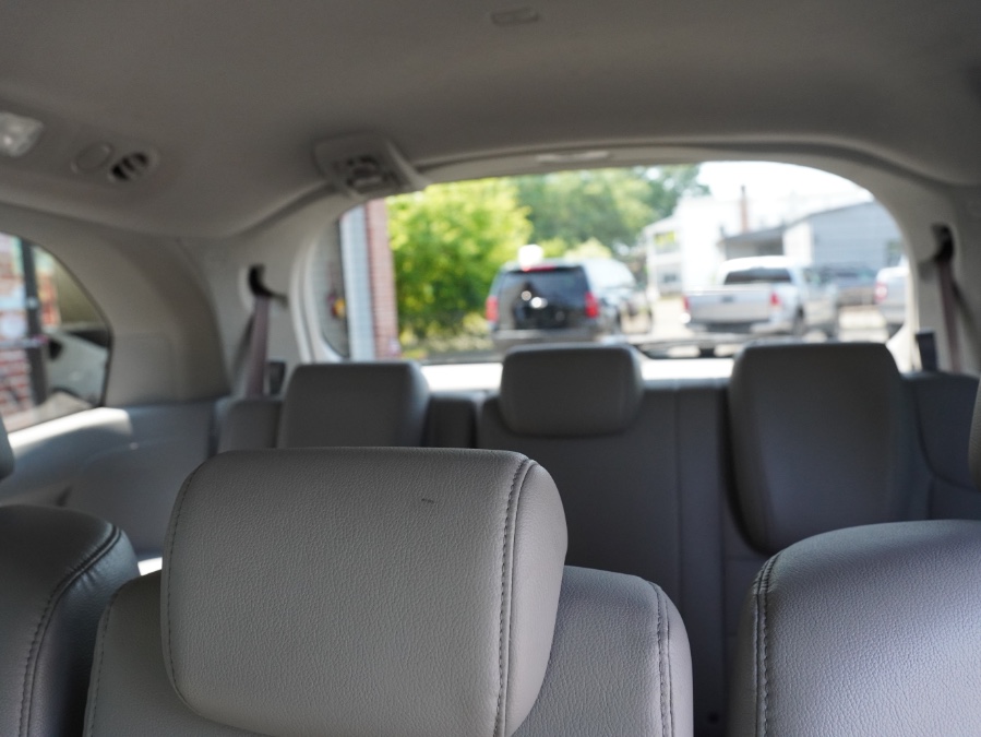2015 Honda Odyssey EX-L - Photo 20
