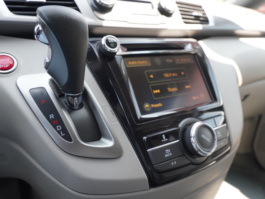 2015 Honda Odyssey EX-L - Photo 29