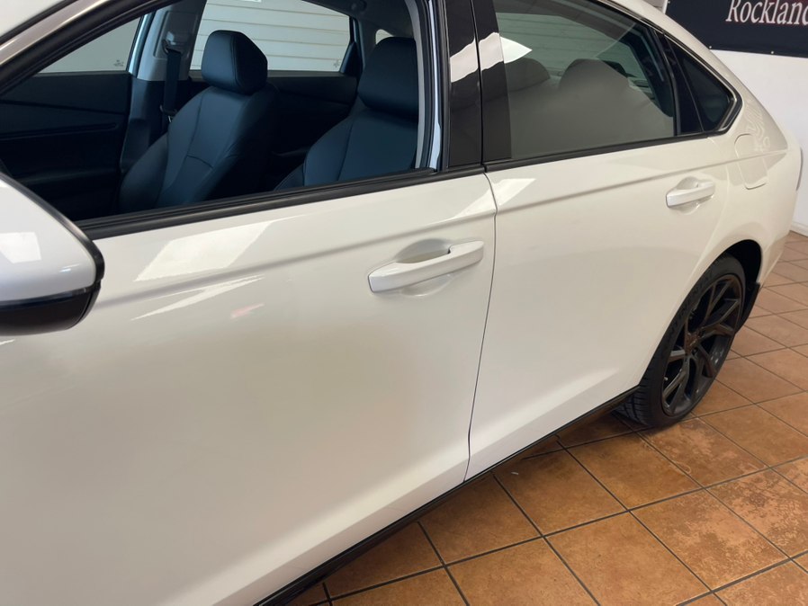 2025 Honda Accord Hybrid EX-L - Photo 7
