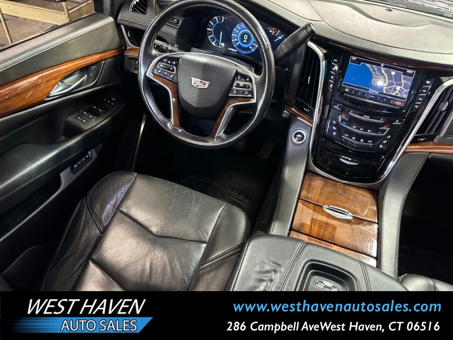 2017 Cadillac Escalade Luxury - Photo 14