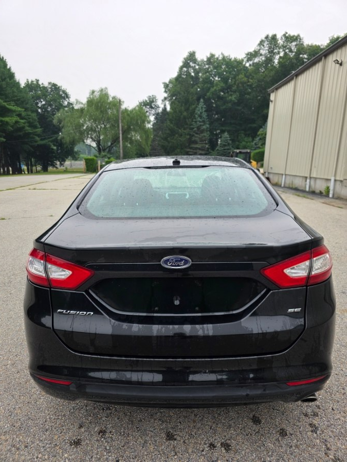 2013 Ford Fusion SE - Photo 9