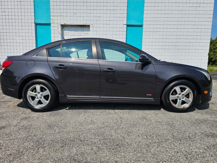 Used 2014 Chevrolet Cruze in Milford, Connecticut | Dealertown Auto Wholesalers. Milford, Connecticut