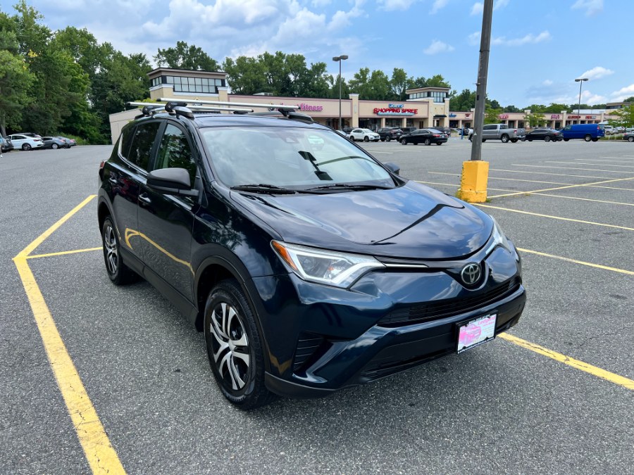 Used 2018 Toyota RAV4 in Hartford , Connecticut | Ledyard Auto Sale LLC. Hartford , Connecticut