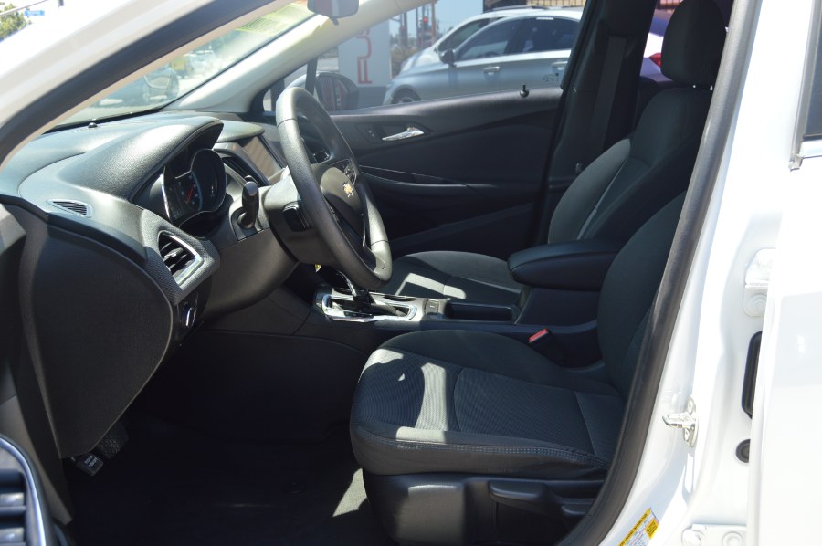2018 Chevrolet Cruze LT - Photo 8