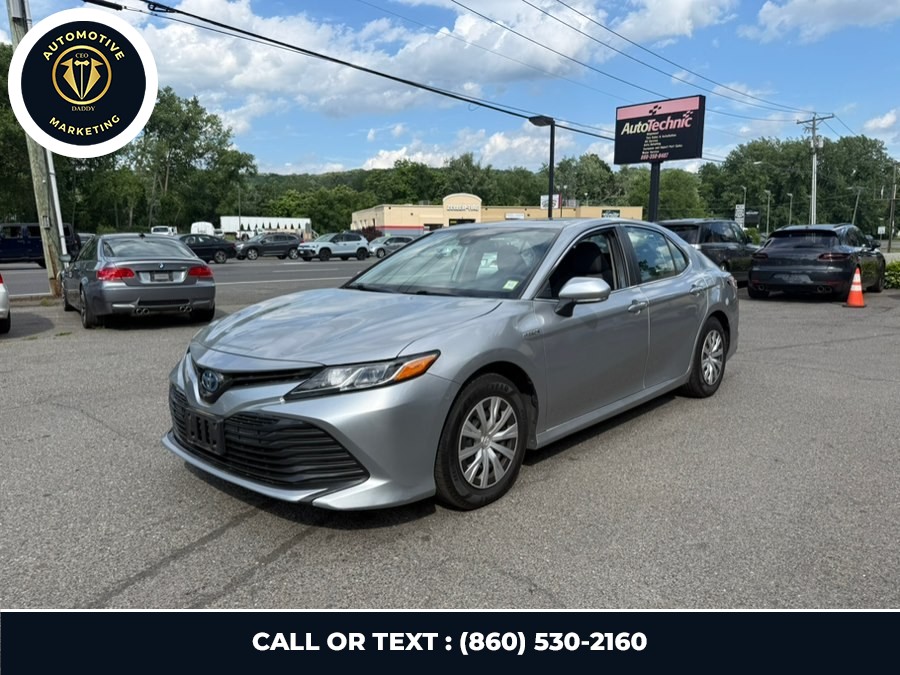 Used 2019 Toyota Camry in Online only, Connecticut | CEO DADDY AUTO. Online only, Connecticut