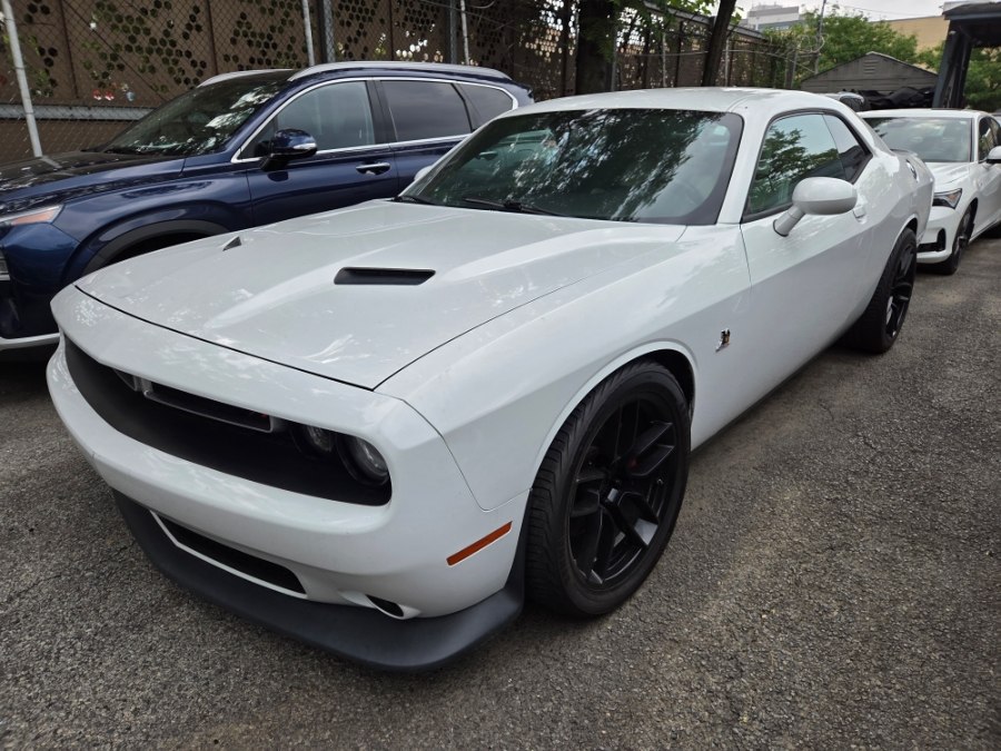Used 2017 Dodge Challenger in Long Island City, New York | Luxury Of Queens. Long Island City, New York