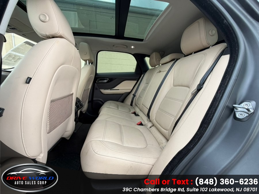 2017 Jaguar F-Pace Prestige - Photo 38