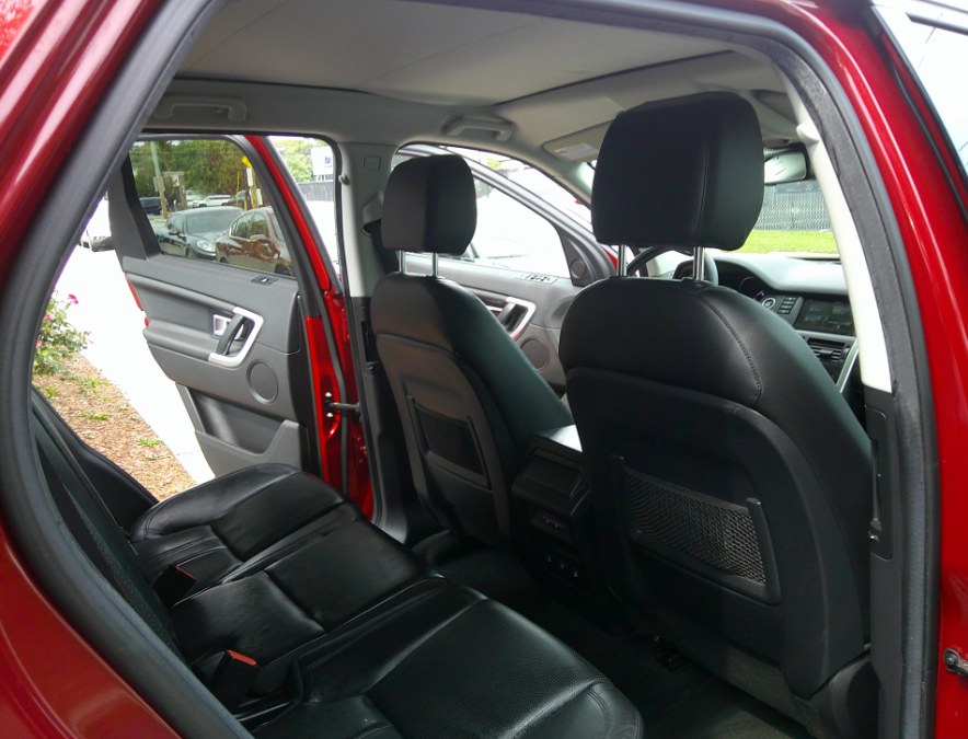 2016 Land Rover Discovery - $9,977