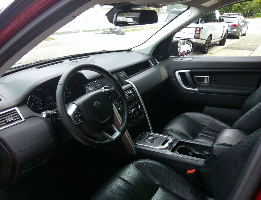 2016 Land Rover Discovery - $9,977