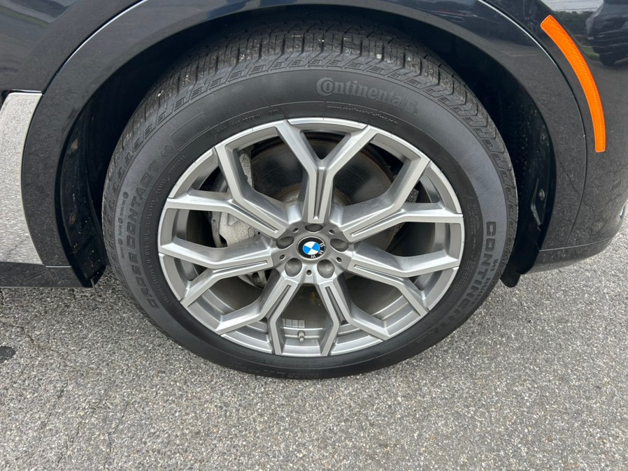 2020 BMW X7 40i - Photo 13
