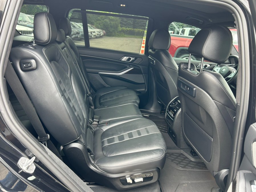 2020 BMW X7 40i - Photo 22