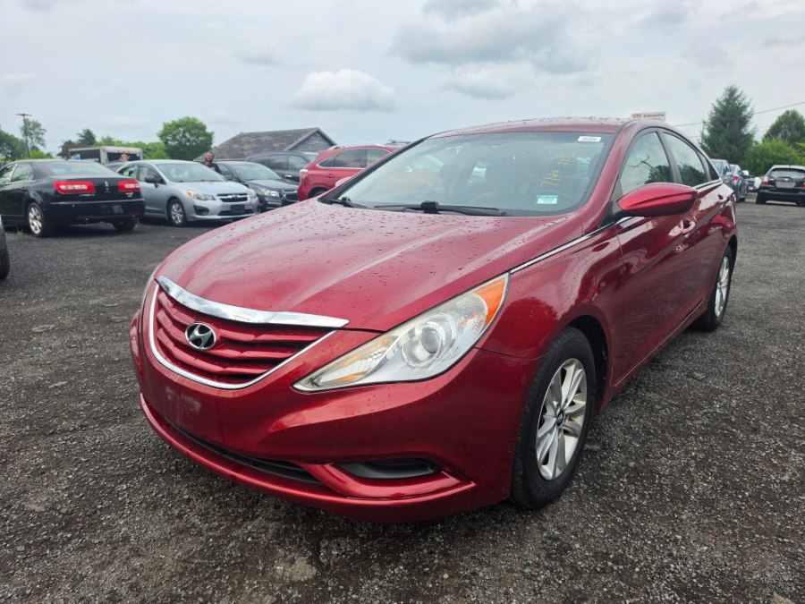 Used 2011 Hyundai Sonata in East Windsor, Connecticut | STS Automotive. East Windsor, Connecticut