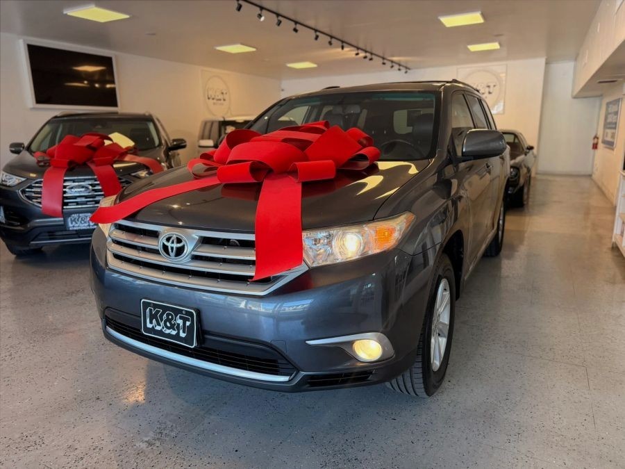 Used 2011 Toyota Highlander in Santa Ana, California | K&T Motor LLC. Santa Ana, California