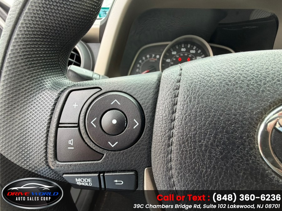 2014 Toyota RAV4 XLE - Photo 21