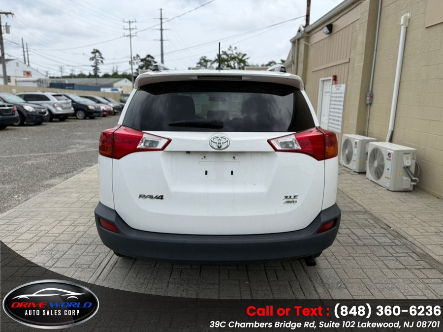 2014 Toyota RAV4 XLE - Photo 7