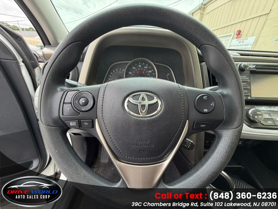 2014 Toyota RAV4 XLE - Photo 19