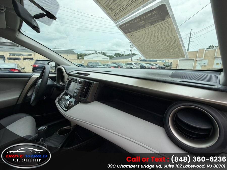 2014 Toyota RAV4 XLE - Photo 37